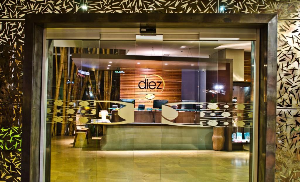 Diez Hotel Categoria Colombia Меделин Интериор снимка